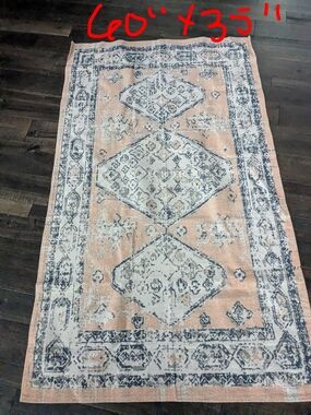 Peach Gray & Ivory Vintage-Inspired Table Runner